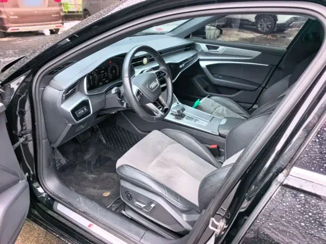 Audi A6L — Фото автомобиля 14