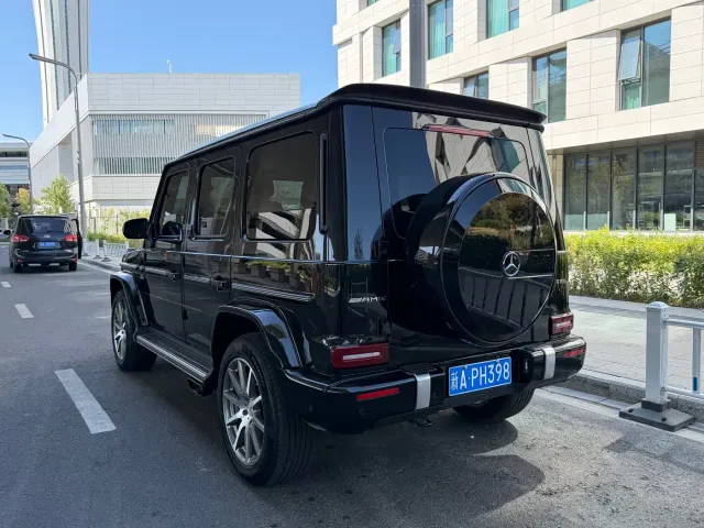 Mercedes-Benz G-Class — Фото автомобиля 3
