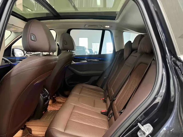 BMW X3 — Фото автомобиля 5