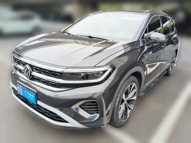 Фотография автомобиля — Volkswagen Talagon