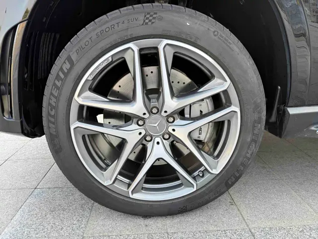 Mercedes-Benz GLE-Class AMG — Фото автомобиля 6
