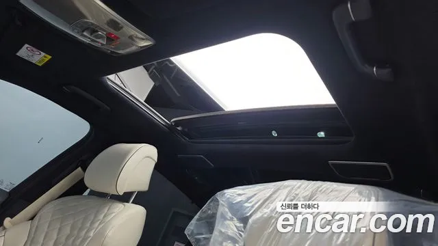 Genesis GV80 — Фото автомобиля 23