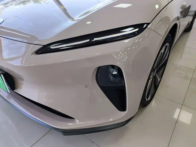Nio ET5 Touring — Фото автомобиля 23