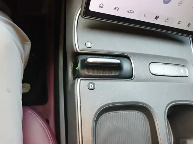 NIO NIO ET5T 2024 75kWh Touring — Фото автомобиля 13