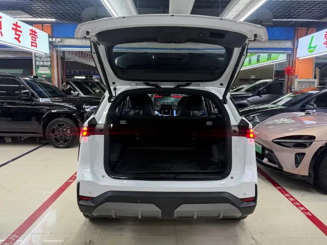 Geely Galaxy L7 — Фото автомобиля 15