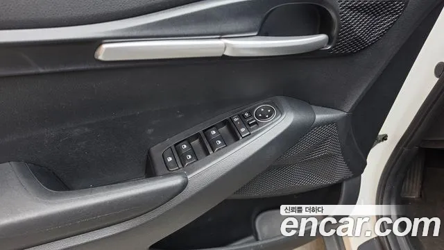 Kia Seltos New — Фото автомобиля 30