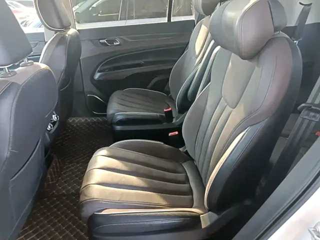 Ford Territory — Фото автомобиля 12