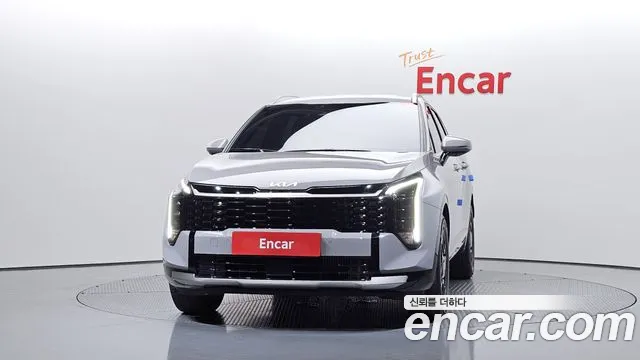 Kia Sportage Бензин 1.6 турбо 2WD — Фото автомобиля 3