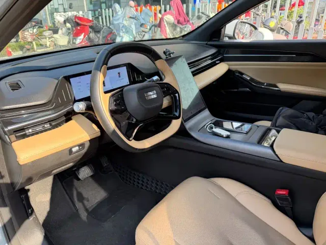 Geely Galaxy L6 — Фото автомобиля 7