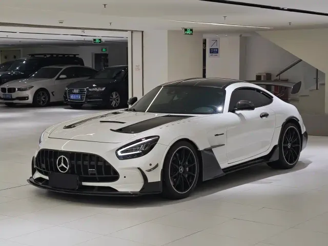 Фотография автомобиля — Mercedes-Benz AMG GT