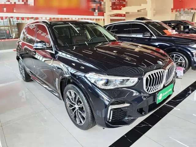 BMW X5 — Фото автомобиля 3