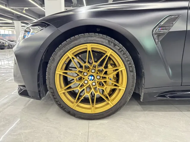 BMW M4 — Фото автомобиля 6