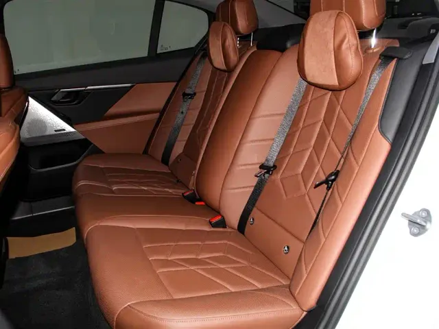 BMW 5 Series — Фото автомобиля 20