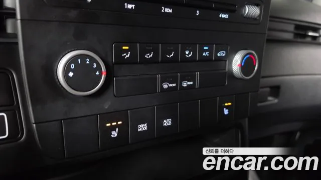 Hyundai Staria Staria Карго 5 мест — Фото автомобиля 18