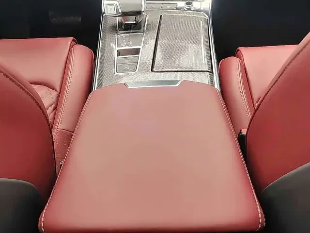 Audi A7L — Фото автомобиля 10