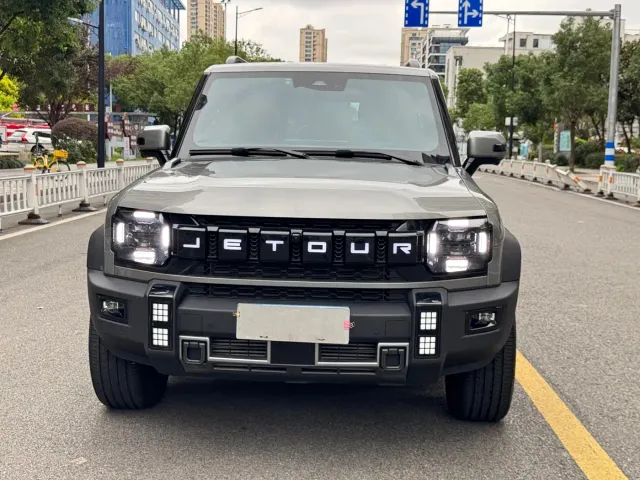 Jetour T2 — Фото автомобиля 2