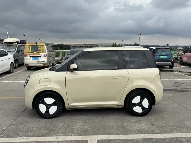 Changan Lumin — Фото автомобиля 3
