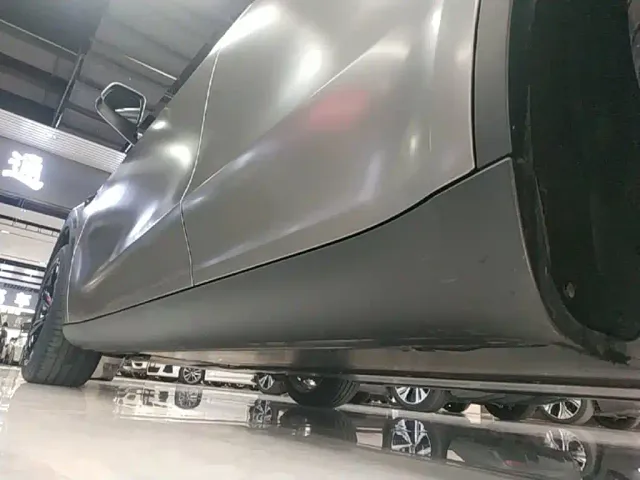 Tesla Model Y — Фото автомобиля 21