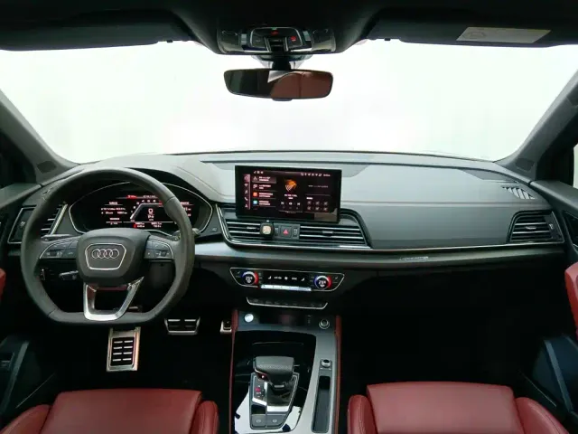 Audi Q5L — Фото автомобиля 15