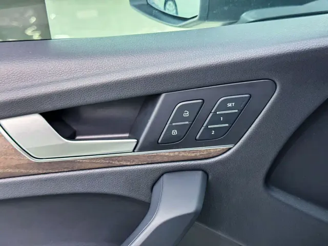 Audi Q5L — Фото автомобиля 6