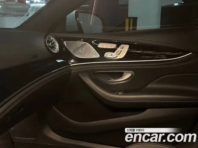 Mercedes-Benz AMG GT 4 двери 43 4MATIC+ — Фото автомобиля 11