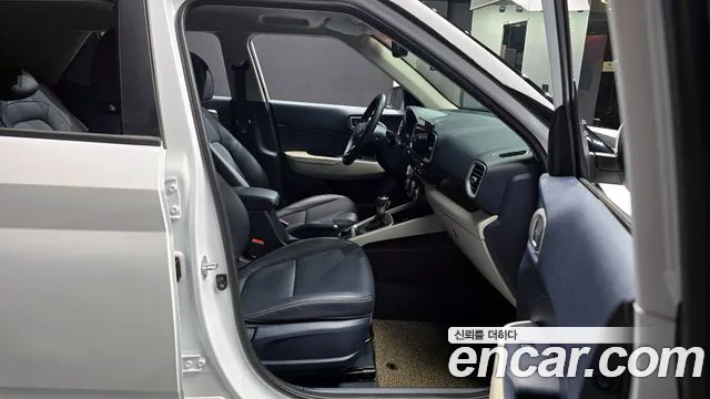Hyundai Venue Venue 1.6 Premium — Фото автомобиля 10