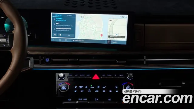 Hyundai Santa Fe — Фото автомобиля 20