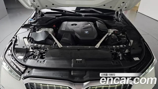 BMW 5-Series 5 серия (G60) 530i xDrive M Sport — Фото автомобиля 4