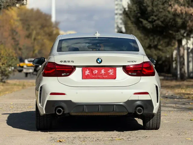 BMW 1 Series — Фото автомобиля 6