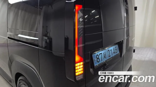 Kia PV5 — Фото автомобиля 22