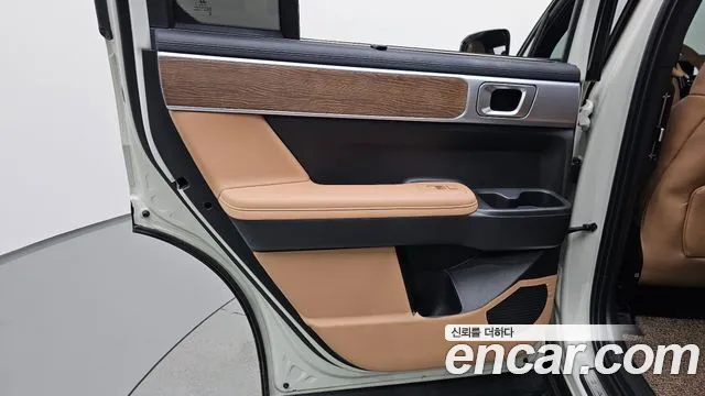 Hyundai Santafe Santa Fe (MX5) Бензин 2.5T 2WD — Фото автомобиля 25