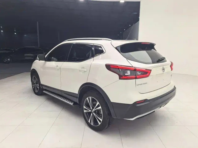 Nissan Qashqai — Фото автомобиля 6