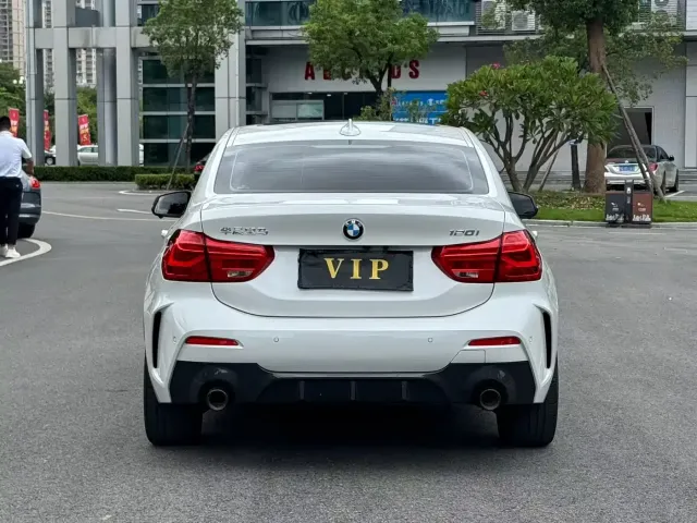 BMW 1 Series — Фото автомобиля 8