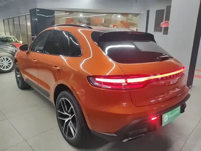 Porsche Macan — Фото автомобиля 4