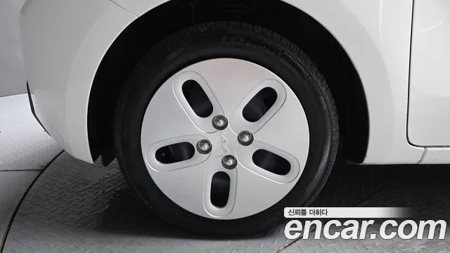 Kia RAY Новый Kia Ray Фургон — Фото автомобиля 4