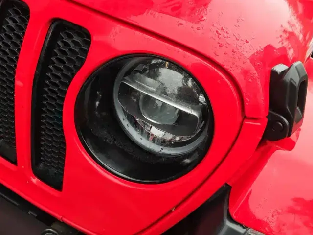 Jeep Wrangler — Фото автомобиля 5