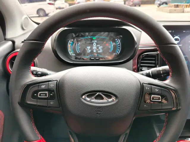 Chery eQ1 — Фото автомобиля 7