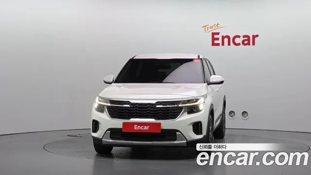Kia Seltos New — Фото автомобиля 3