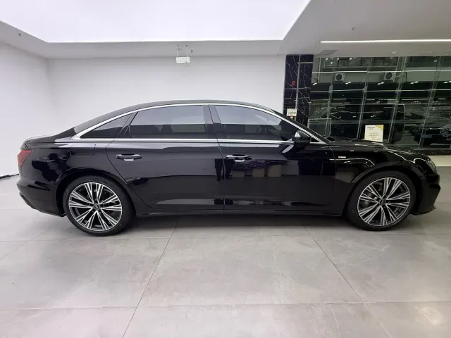 Audi A6L — Фото автомобиля 6