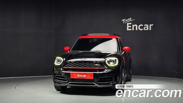 MINI Countryman — Фото автомобиля 3