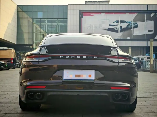 Porsche Panamera — Фото автомобиля 5