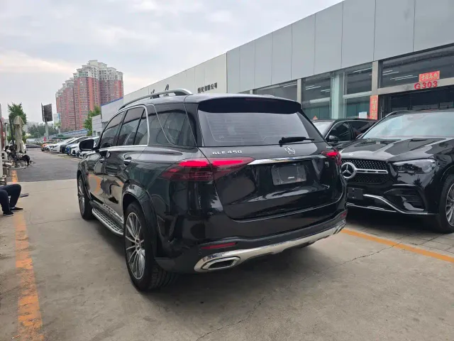 Mercedes-Benz GLE-Class — Фото автомобиля 6