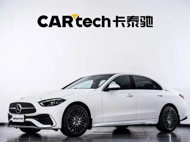 Mercedes-Benz C-Class — Фото автомобиля 2