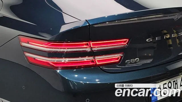 Genesis G80 Бензин 2.5 турбо AWD — Фото автомобиля 21
