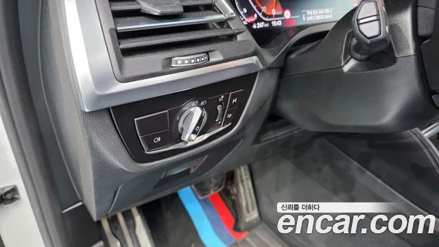 BMW X4 xDrive 20d M Sport Pro — Фото автомобиля 17