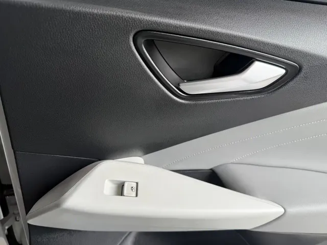 Volkswagen ID.3 — Фото автомобиля 9