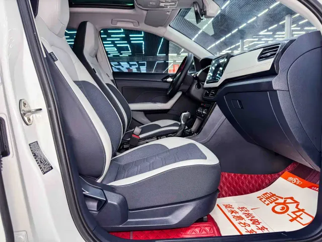 Volkswagen Tharu — Фото автомобиля 12