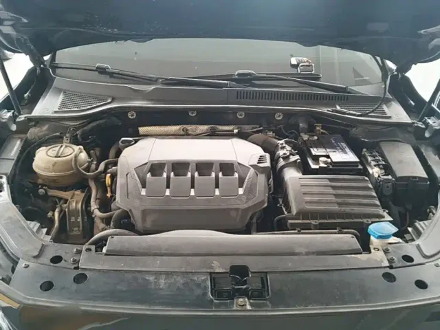 Volkswagen Passat — Фото автомобиля 19