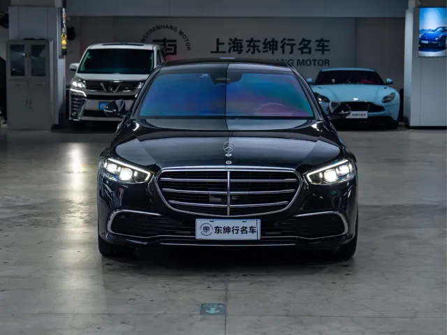 Mercedes-Benz S-Class — Фото автомобиля 2