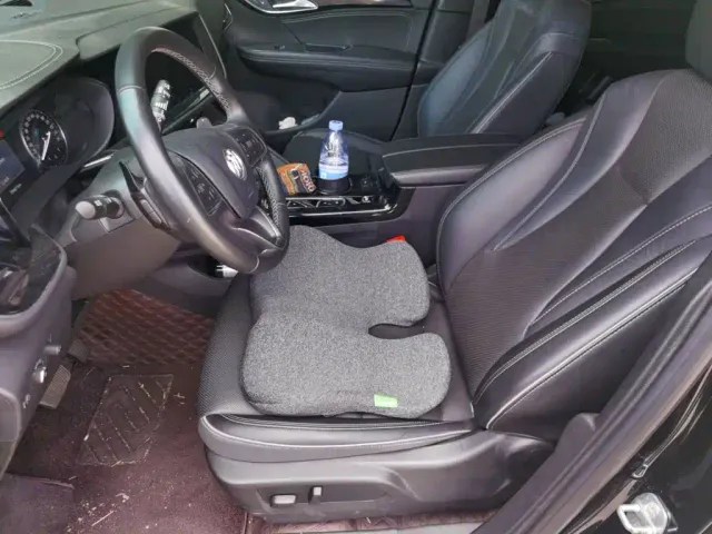 Buick Envision Plus — Фото автомобиля 7